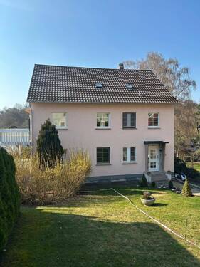 Außenansicht - 6 Zimmer Mehrfamilienhaus, Wohnhaus zum Kaufen in Bad Salzschlirf