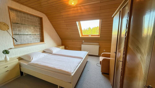 Schlafzimmer DG - 
