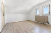Schlafzimmer DG - 