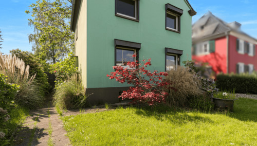 Vorderansicht - 5 Zimmer Einfamilienhaus zum Kaufen in Hilden