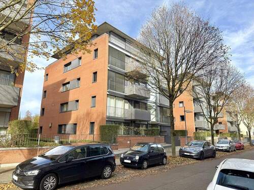 Südseite - 4 Zimmer Etagenwohnung zum Kaufen in Neu-Ulm