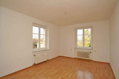 Wohnen - 2 Zimmer Etagenwohnung zur Miete in Dresden