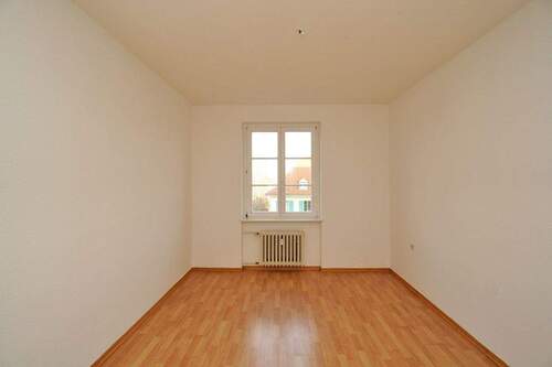 Schlafen - Etagenwohnung mit 59,50 m&sup2; in Dresden zur Miete