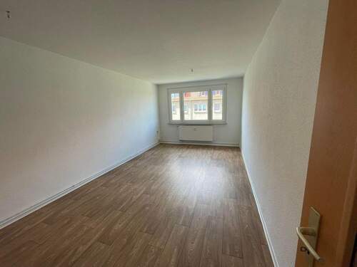 Wohnzimmer - Etagenwohnung mit 47,00 m&sup2; in Arzberg zur Miete