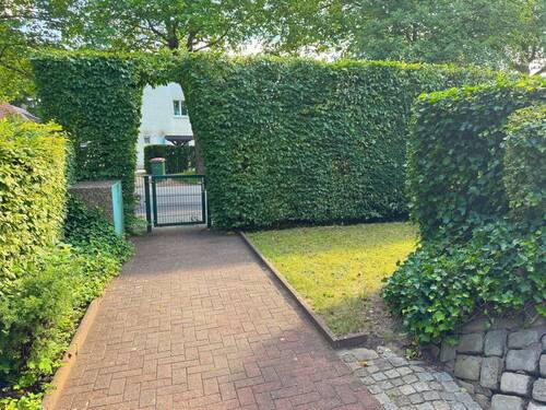 Eingangsbereich Vorgarten - 