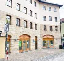 „TRAUMHAFTE AUSBLICK“ SANIERTE 4 ZIMMER WOHNUNG IM HERZEN VON LAUF PEG. - Lauf an der Pegnitz