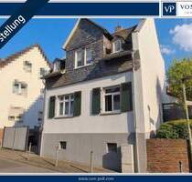 Historisches Einfamilienhaus, saniert. Ruhige Bestlage Bad Vilbel.