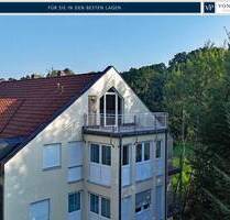 Charmante 3,5-Zimmer-Maisonettewohnung mit Balkon und Dachterrasse in Kumhausen