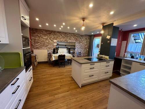 tempImage7Gy1wF.jpg - 