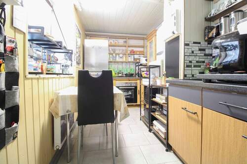 Küche - 4 Zimmer Einfamilienhaus in Hettstedt