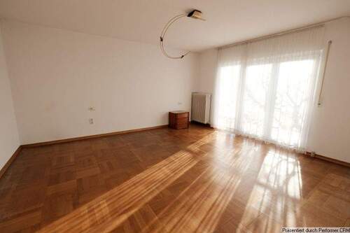 OG Schlafzimmer mit Balkonzugang - 