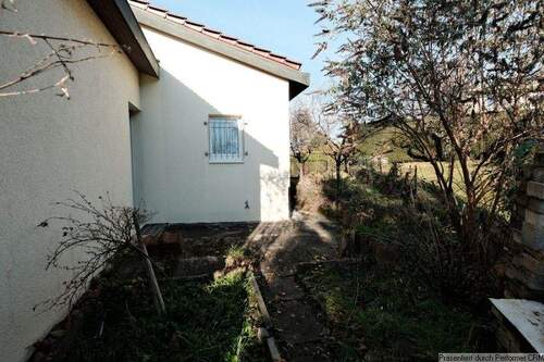 Terrasse und Garten nach Südosten - 