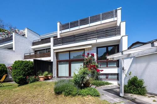 Die_Außenansicht - 6 Zimmer Reihenendhaus in München