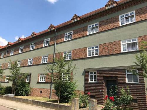 Titelbild - Gepflegte 3-Raumwohnung mit Balkon sucht Nachmieter!