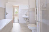 Hauptbad Blick vom Balkon - 