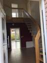Diele mit Treppe zum OG - 