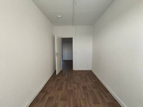 2. Schlafzimmer Ansicht 2 - 