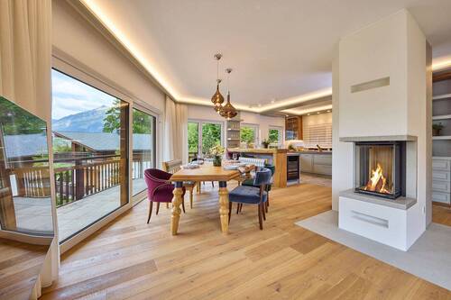 Essbereich und Kamin - 