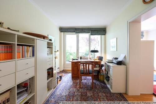 19 Arbeitszimmer - 