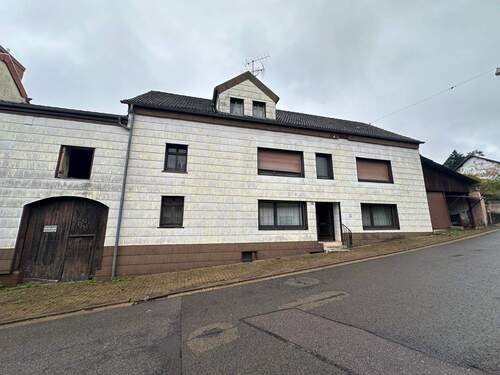 tempImageZk5tPa.jpg - Großes Bauernhaus zum renovieren