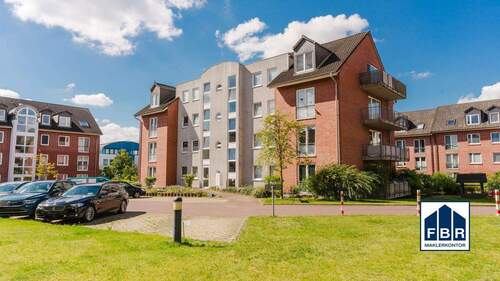 Vor dem Objekt - 2 Zimmer Etagenwohnung zum Kaufen in Schwerin