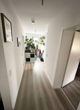 Flur Bld 1 - (KI generiert) - Etagenwohnung mit 74,00 m&sup2; in Rüsselsheim am Main zum Kaufen