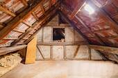 Dachboden mit Ausbaupotenzial - 