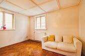 Wohnzimmer EG mit Echtholzboden - 