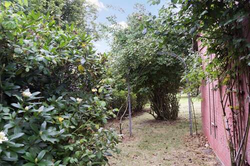 Durchgang zum Garten - 