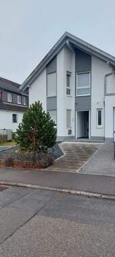 IMG-20260223-WA0005.jpg - Haus in ruhiger Lage mit Swimmigpool