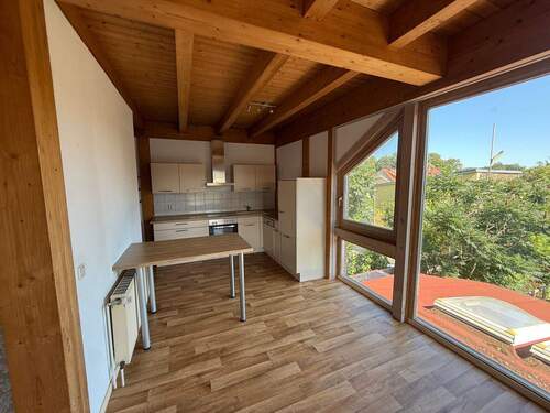 Küche in einer der Wohnungen - 