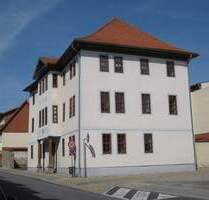 Freistehendes, stilvolles Mehrfamilienhaus (Einzeldenkmal). - Bad Frankenhausen/Kyffhäuser