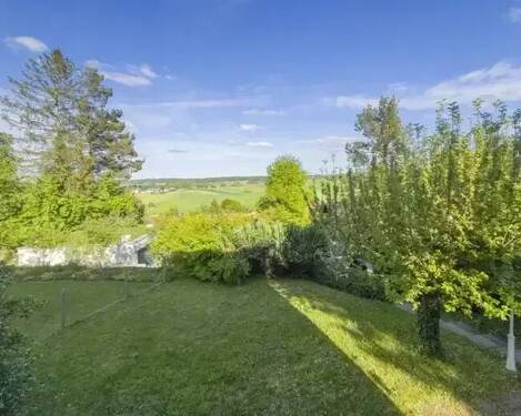 toller Ausblick - 7 Zimmer Doppelhaushälfte in Berg