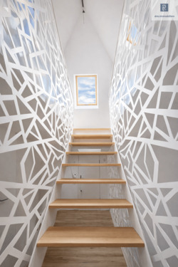 Aufgang zum Spitzboden - 