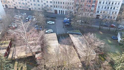 Rückansicht von oben - Mehrfamilienhaus, Wohnhaus in Leipzig zum Kaufen