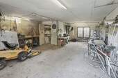 Garage und Werkstatt - 