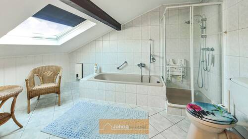Badezimmer DG - 