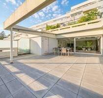 Haus im Haus: Attraktive 3-Zimmer Terrassenwohnung mit Garage, Stellplatz und großer Terrasse - Stuttgart Botnang