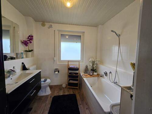 Hochparterre Badezimmer - 