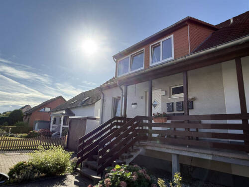 Bild1 - Charmante Doppelhaushälfte mit zwei Wohneinheiten und schönem Garten in Göttingen-Holtensen