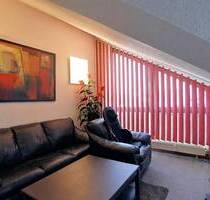 Attraktive 3-Zimmer-Dachgeschosswohnung mit schönem Südbalkon in ruhiger Wohnlage von Bad Rappenau!