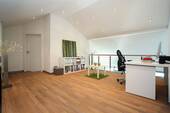 Empore - 