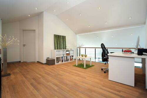 Empore - 
