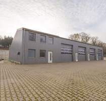 Menden Lendringsen – Moderne Gewerbehalle mit Bürofläche und Werkstatt