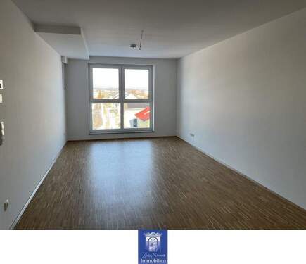 Wohnen - 2 Zimmer Etagenwohnung zur Miete in Arnsdorf