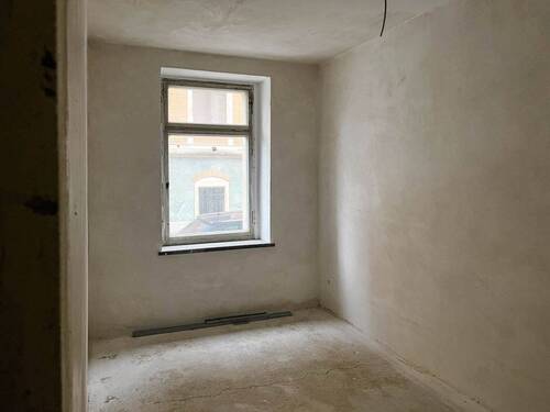 EG-Zimmer - 2 Zimmer Mehrfamilienhaus, Wohnhaus in Greiz