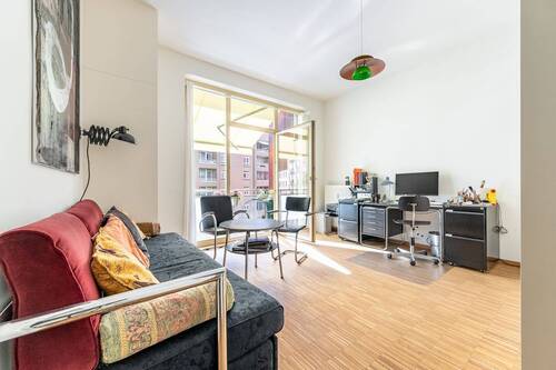 Zimmer 2 - 