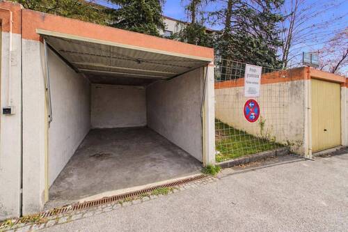 Garage - 