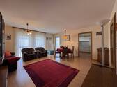 Wohnzimmer - 3 Zimmer Etagenwohnung zum Kaufen in Crailshiem