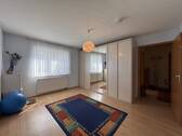 Schlafzimmer - Etagenwohnung mit 67,10 m&sup2; in Crailshiem zum Kaufen
